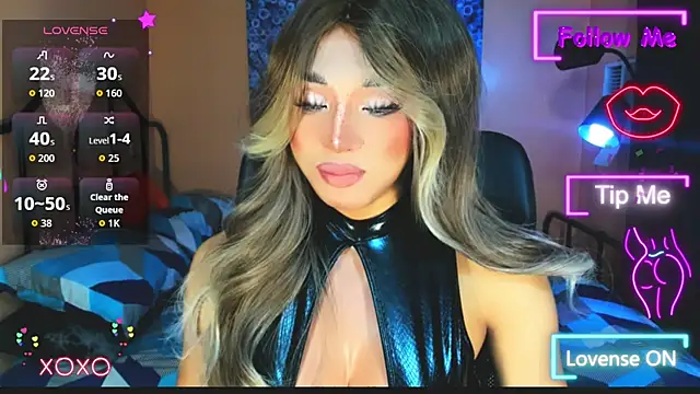 Snapshot of xUrGoddess_Bellax chatting on November 13, 1:26 am xUrGoddess Bellax online show from November 13, 1:26 am