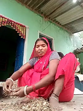 Jivika Jaiswal online show from October 22, 3:18 am