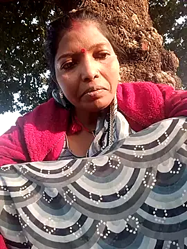 Snapshot of Jivika_Jaiswal chatting on November 9, 1:37 am Jivika Jaiswal online show from November 9, 1:37 am