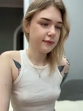 elliss  online show from October 11, 7:40 am