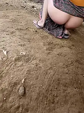 Snapshot of NextGenModel chatting on January 13, 4:29 am NextGenModel online show from January 13, 4:29 am