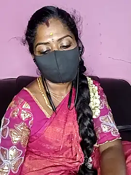 Snapshot of tamilammukuttyy chatting on September 20, 9:38 pm tamilammukuttyy online show from September 20, 9:38 pm