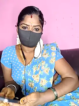 Snapshot of tamilammukuttyy chatting on September 29, 3:22 am tamilammukuttyy online show from September 29, 3:22 am