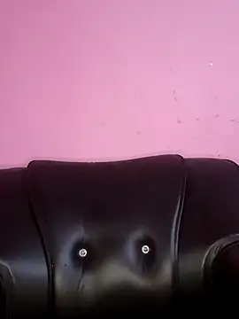 Snapshot of tamilammukuttyy chatting on October 14, 2:23 am tamilammukuttyy online show from October 14, 2:23 am