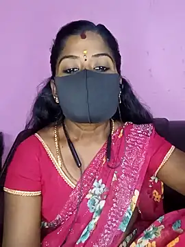 Snapshot of tamilammukuttyy chatting on October 22, 2:12 am tamilammukuttyy online show from October 22, 2:12 am