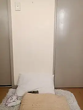 Creamy Chocolatex online show from September 9, 8:58 am