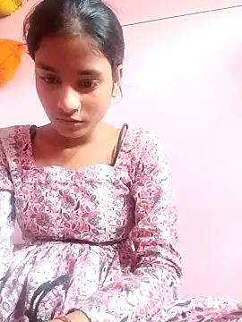 Hot Mayra  online show from September 20, 5:41 am