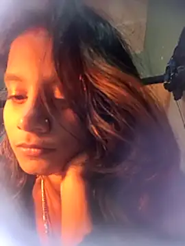 Hot Mayra  online show from December 5, 6:48 pm