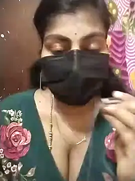 Snapshot of Nithiila chatting on September 23, 8:28 am Nithiila online show from September 23, 8:28 am