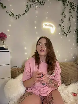 -Meowy- online show from May 20, 9:43 pm
