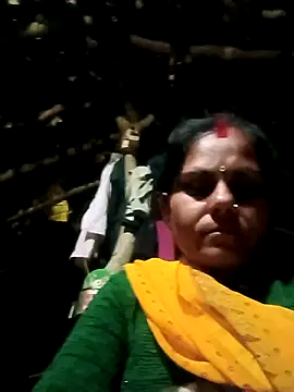 Snapshot of Hot_rachnasexy chatting on December 14, 12:49 am Hot rachnasexy online show from December 14, 12:49 am