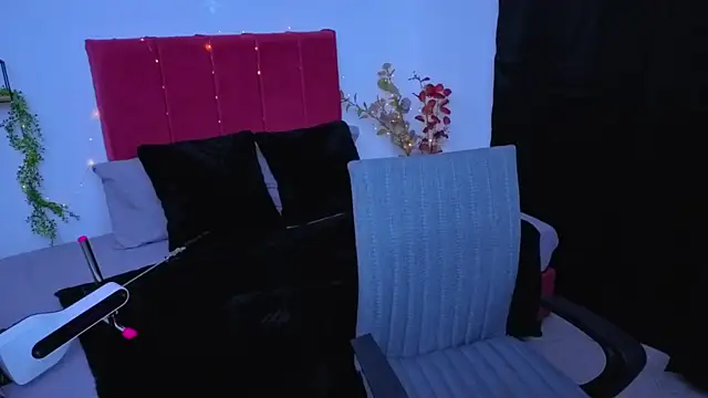 VioletaMedusa online show from October 2, 11:28 am