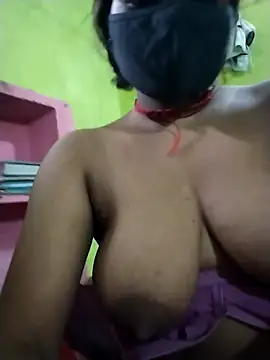 Bebo Sweety143 online show from October 5, 9:18 am