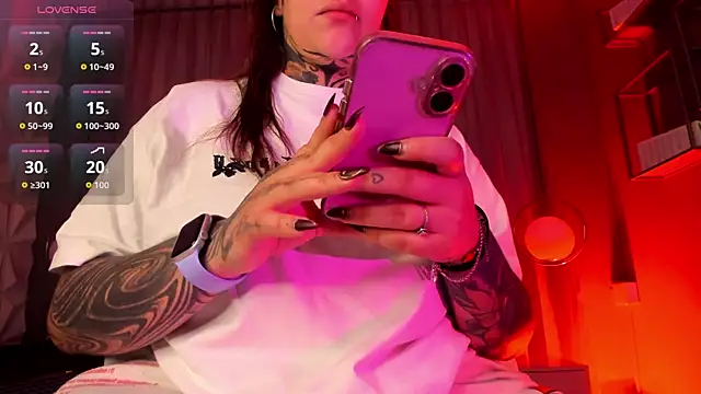 Snapshot of MAGIC_TESSA chatting on March 23, 1:26 pm MAGIC TESSA online show from March 23, 1:26 pm