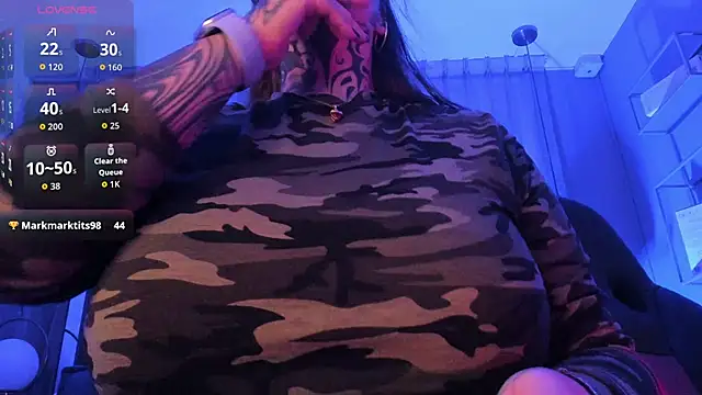 Snapshot of MAGIC_TESSA chatting on March 28, 1:22 pm MAGIC TESSA online show from March 28, 1:22 pm