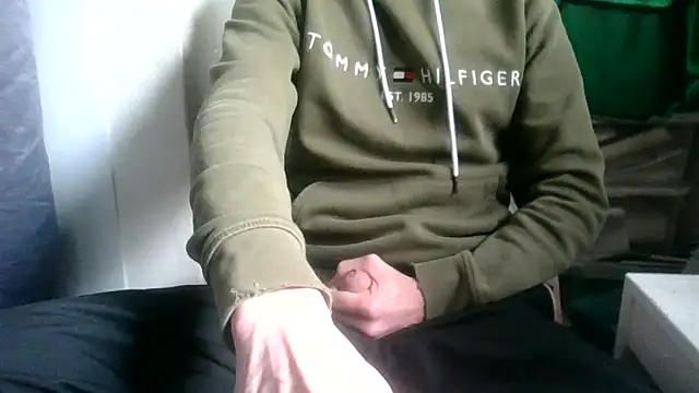 Snapshot of juju78jujuu chatting on September 27, 6:40 am juju78jujuu online show from September 27, 6:40 am