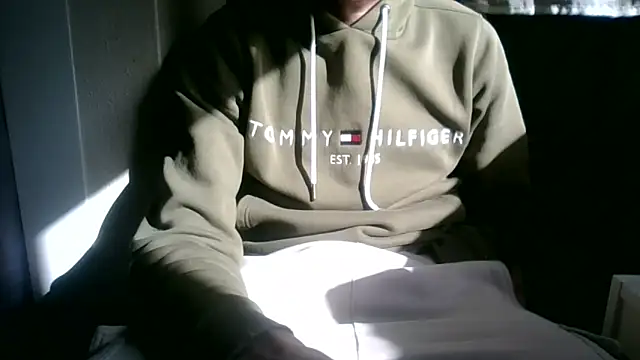 Snapshot of juju78jujuu chatting on October 4, 9:18 am juju78jujuu online show from October 4, 9:18 am