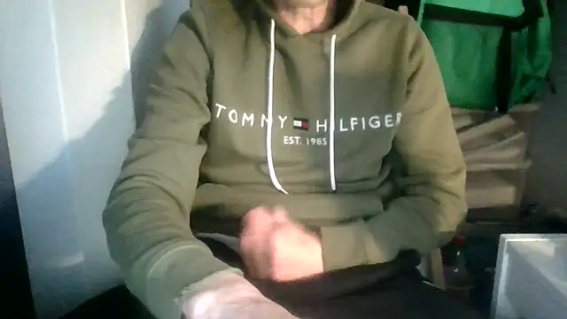 Snapshot of juju78jujuu chatting on October 17, 6:05 am juju78jujuu online show from October 17, 6:05 am