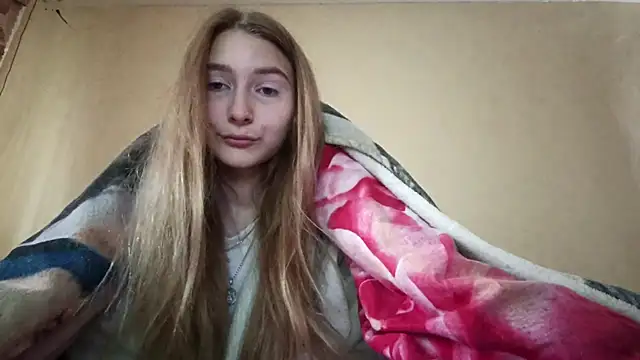 Nymera flare online show from September 25, 6:39 am