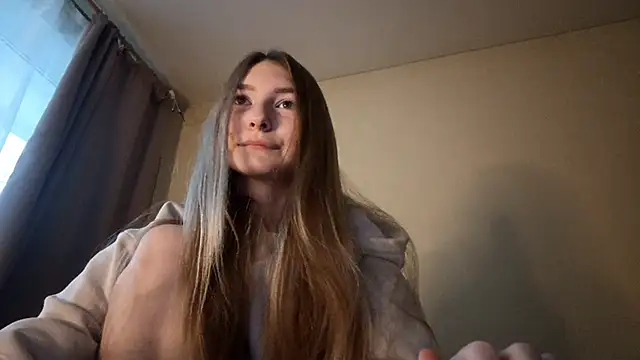 Nymera flare online show from November 27, 6:26 am