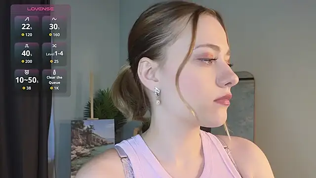 HollieCollelo online show from November 10, 3:05 am