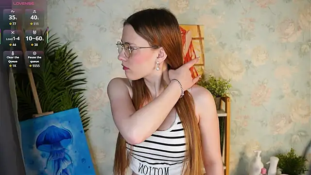 HollieCollelo online show from February 4, 3:12 am