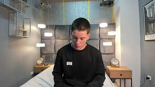 HunterHeat  online show from November 12, 11:54 am