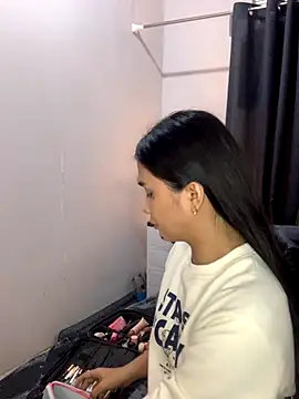 AngelHille online show from September 28, 3:39 pm