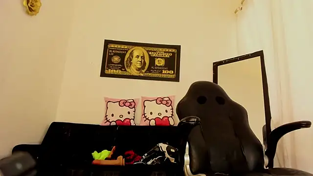 MissDiabla  online show from March 24, 1:49 pm