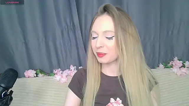 BabbbyFoxxx online show from November 29, 2:58 am