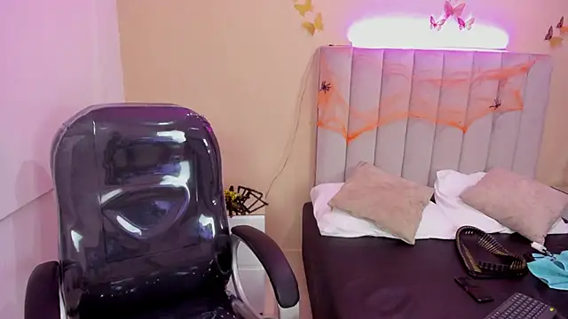 May y Goeth online show from October 29, 3:09 am