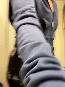 Snapshot of Prettygirl6070 chatting on September 30, 6:24 pm Prettygirl6070 online show from September 30, 6:24 pm