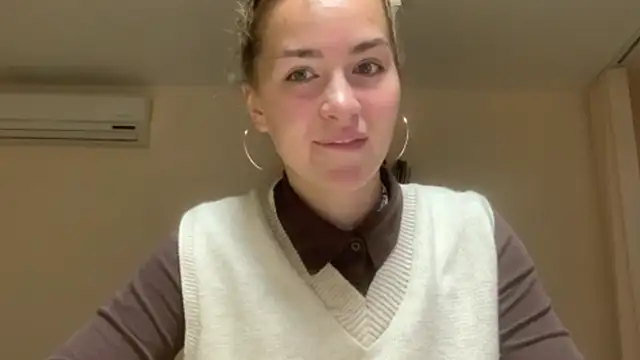 BunnyTiedeman online show from September 14, 4:28 pm