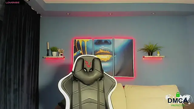 Roxy foxi online show from November 14, 1:04 am