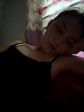 Almond-cute online show from September 22, 9:11 am