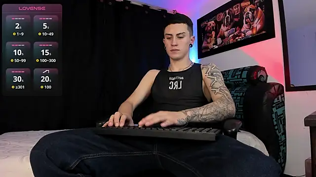 Sebas maverick online show from January 17, 11:30 pm