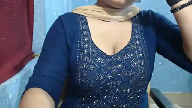 Bangla sexy rani online show from November 22, 3:00 pm