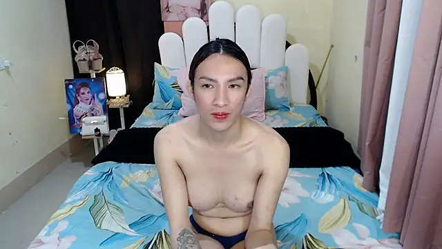 Snapshot of AmandaTheMonsterCock chatting on October 12, 3:33 pm AmandaTheMonsterCock online show from October 12, 3:33 pm