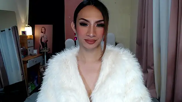 AmandaTheMonsterCock online show from February 8, 1:36 pm