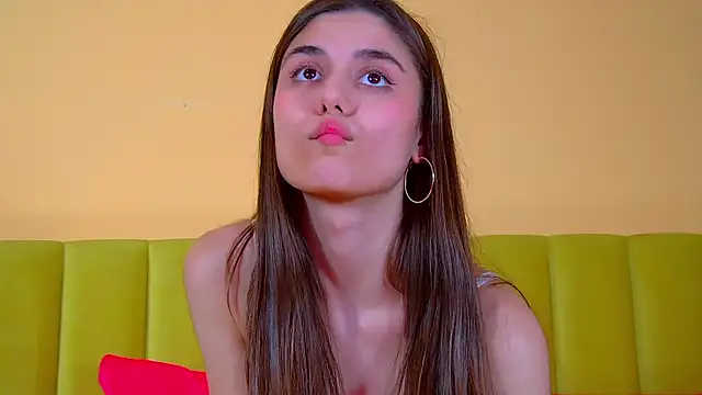 ArianaAllens online show from November 28, 6:43 pm