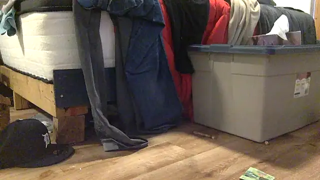 edger4lif3 online show from September 22, 5:15 pm