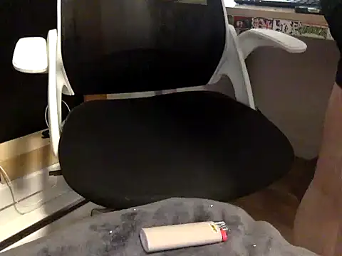 edger4lif3 online show from September 24, 6:50 am