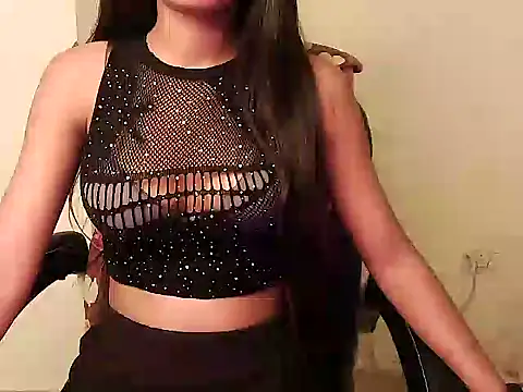 Snapshot of alia_rahil chatting on April 7, 4:46 am alia rahil online show from April 7, 4:46 am