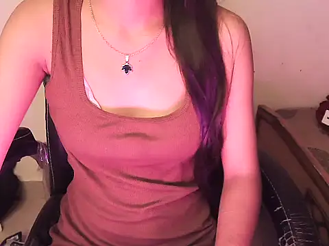 Snapshot of alia_rahil chatting on July 28, 11:28 am alia rahil online show from July 28, 11:28 am