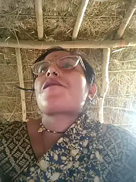 LUCKY cut online show from October 8, 3:04 am