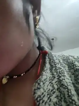 LUCKY cut online show from December 22, 3:25 am