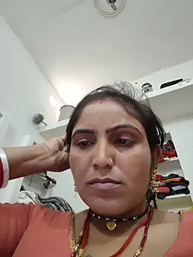 Snapshot of LUCKY_cut chatting on June 28, 3:56 am LUCKY cut online show from June 28, 3:56 am