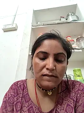 Snapshot of LUCKY_cut chatting on July 26, 4:42 am LUCKY cut online show from July 26, 4:42 am