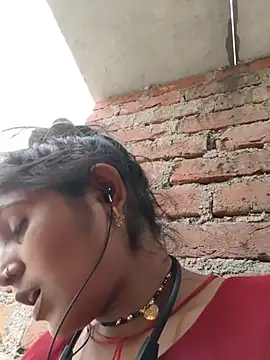 Snapshot of LUCKY_cut chatting on July 28, 12:48 pm LUCKY cut online show from July 28, 12:48 pm