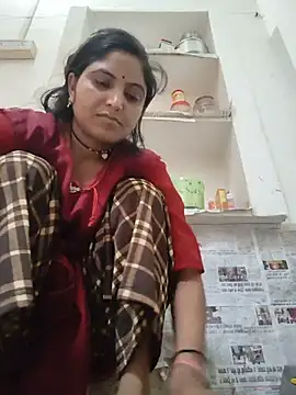 Snapshot of LUCKY_cut chatting on July 29, 1:59 am LUCKY cut online show from July 29, 1:59 am